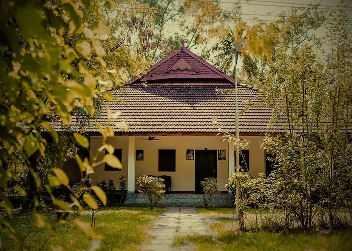 Marari Beach Palace