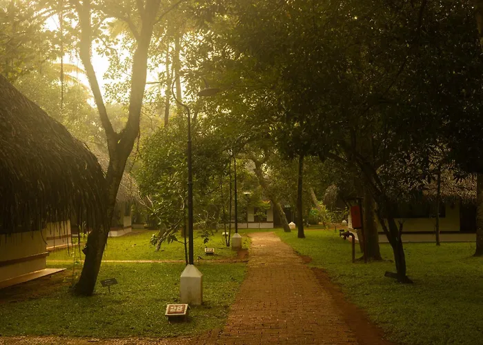 Marari Beach Resort Alleppey - A Cgh Earth Experience